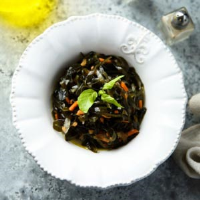 Seaweed and Onion Salad with Ume Plum Vinegar Dressing Recipe image