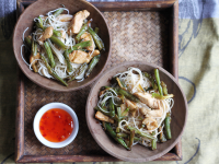 Classic Chicken Chow Mein Recipe - Food.com image