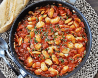 Spanish Beans with Tomato and Onions Recipe | SideChef image