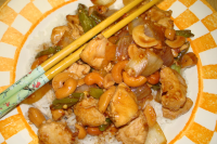 Shrimp (or Chicken) with Cashew Nuts Recipe - Chinese.Food.com image