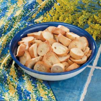 Crunchy Bagel Chips Recipe: How to Make It image