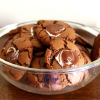 CHOCOLATE COOKIES WITH MINT FILLING RECIPES