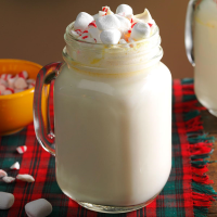 Peppermint White Hot Chocolate Recipe: How to Make It image