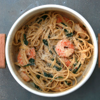 WHERE CAN I BUY SPINACH PASTA RECIPES