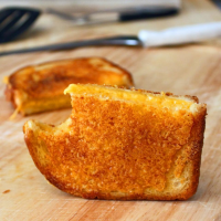 GRILLED CHEESE WITH CHEESE ON OUTSIDE RECIPES
