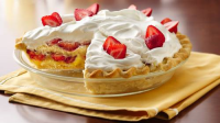 Slammin’ Strawberry Shortcake Pie Recipe - Pillsbury.com image
