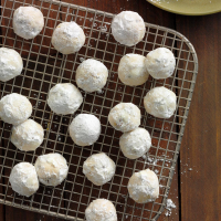 Sugared Date Balls Recipe: How to Make It image