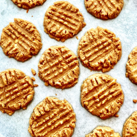 PEANUT BUTTER COOKIES WITH BREAD FLOUR RECIPES
