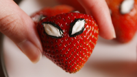 Best Spidey Strawberries - How to Make Spidey Strawberries image