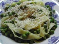 Fresh Pasta and Peas Recipe - Food.com image