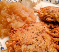 Homemade Applesauce With Potato Latkes – A Positively ... image