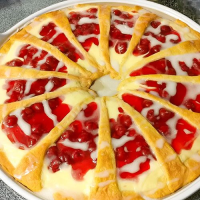 Fresh Strawberry Pie Recipe - Pillsbury.com image