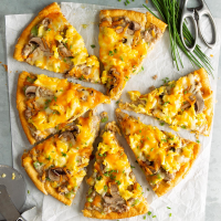 Sausage & Egg Breakfast Pizza Recipe: How to Make It image