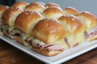Mini Baked Ham Sandwiches Recipe by King’s Hawaiian image