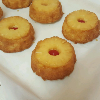 PINEAPPLE UPSIDE DOWN CAKE WITH WALNUTS RECIPES