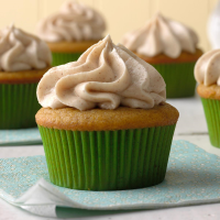 CUPCAKES WITH WHIPPED CREAM FROSTING RECIPES