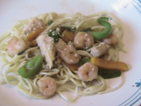 Pasta with Chicken and Shrimp Recipe - Food.com image