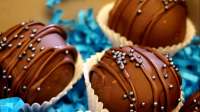 Graduation Cupcakes Recipe | Land O’Lakes image