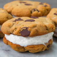 Healthier Froyo Cookie Sandwiches Recipe by Tasty image