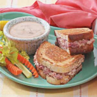 CORNED BEEF APPETIZER SANDWICHES RECIPES