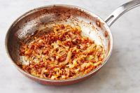Best Caramelized Onions Recipe - How to Caramelize Onions image