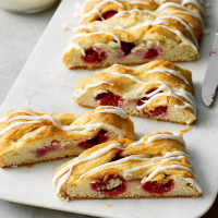 Raspberry Breakfast Braid Recipe: How to Make It image