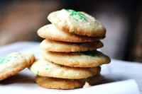 5 Ingredient Butter Vanilla Cookies - Eating European image