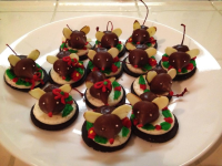 Chocolate Christmas Mice Cookies Recipe - Food.com image