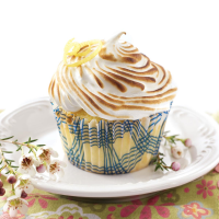 Lemon Meringue Cupcakes Recipe: How to Make It image
