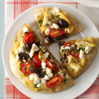 Grilled Greek Pita Pizzas Recipe: How to Make It image