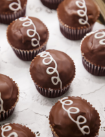 Best Chocolate Creme Cupcakes - How to Make Chocolate ... image