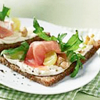 Prosciutto Cream Cheese Triangles - Germanfoods.org image