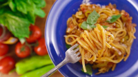 Rachael Spaghetti | Recipe - Rachael Ray Show image
