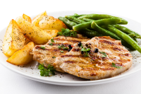 What Vegetable Goes with Pork Chops? 5 Healthy Sides - I ... image