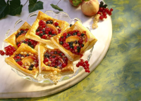 PUFF PASTRY FRUIT TARTLETS RECIPE RECIPES