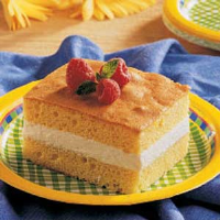 Cream Cake Dessert Recipe: How to Make It image