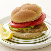 Pan-fried fish sandwich | Recipes | WW USA image