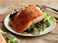 PAN FRIED SALMON WITH PEPPERS RECIPES