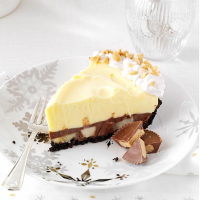 Chocolate & Peanut Butter Pudding Pie with Bananas Recipe ... image