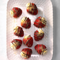 Strawberry Cheesecake Bites Recipe: How to Make It image