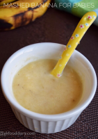 Banana Puree Recipe for Babies | How to make mashed bananas image