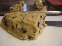 BAKE CHOCOLATE CHIP COOKIES FROM FROZEN RECIPES