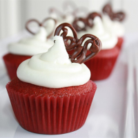 STRAWBERRY CUPCAKES CREAM CHEESE FROSTING RECIPES