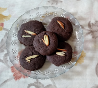 Mini Chocolate Cookies Without Oven Recipe - Food.com image