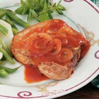 COOKING PORK CHOPS IN TOMATO SAUCE RECIPES