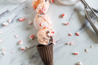 Chocolate-Ribboned Peppermint Ice Cream image