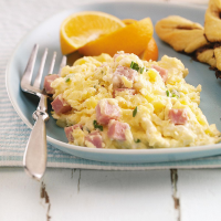 Creamy Scrambled Eggs with Ham Recipe: How to Make It image