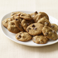 Mini chocolate chip cookies | Recipes | WW USA image
