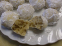 Wedding Cookies (Snowballs, Russian Tea Cakes) Recipe ... image