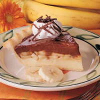 Chocolate Banana Cream Pie Recipe: How to Make It image
